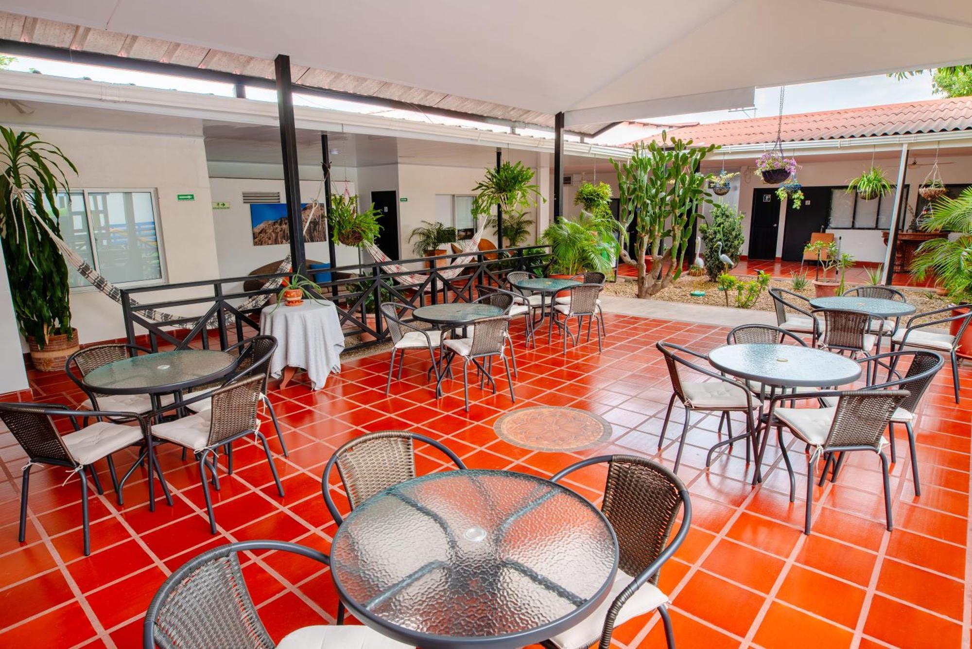 Hotel Villa Paraiso ビジャビエハ エクステリア 写真